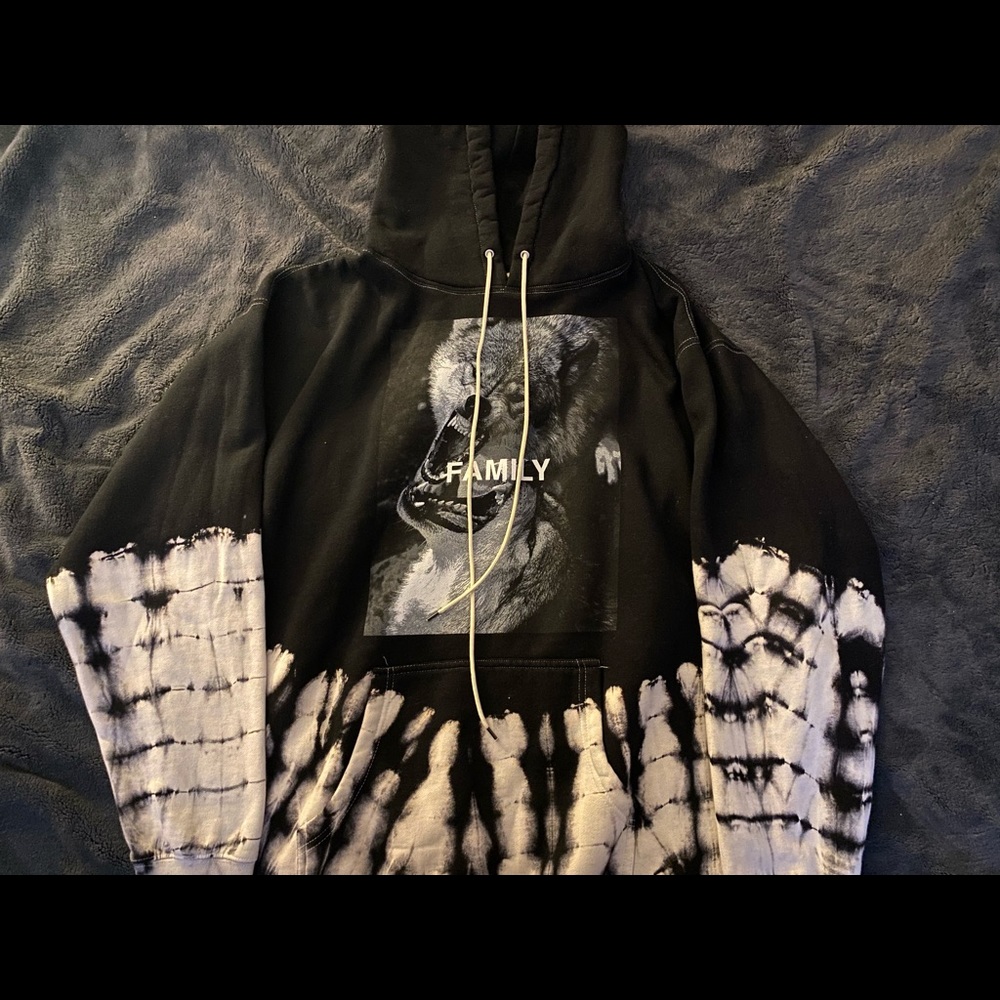 Darc Sport Wolves Fam Dyed Hoodie in Bone Dry Curve Wash